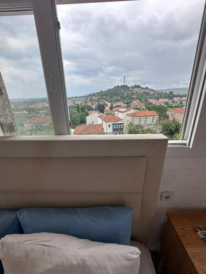 Monat Otel Hacimemis Alacatı Bagian luar foto