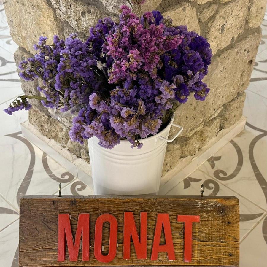 Monat Otel Hacimemis Alacatı Bagian luar foto