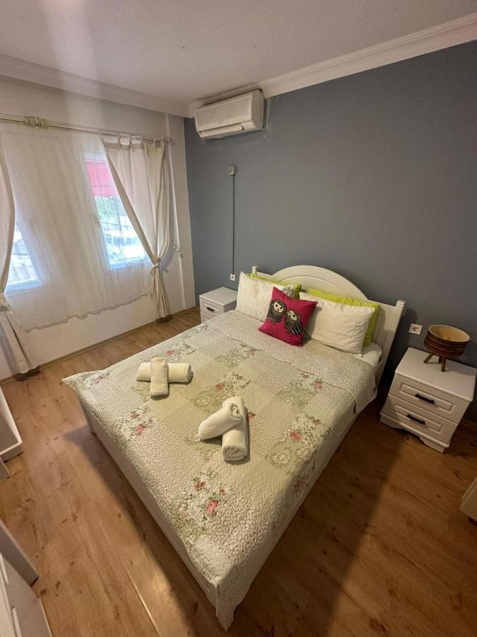 Monat Otel Hacimemis Alacatı Bagian luar foto