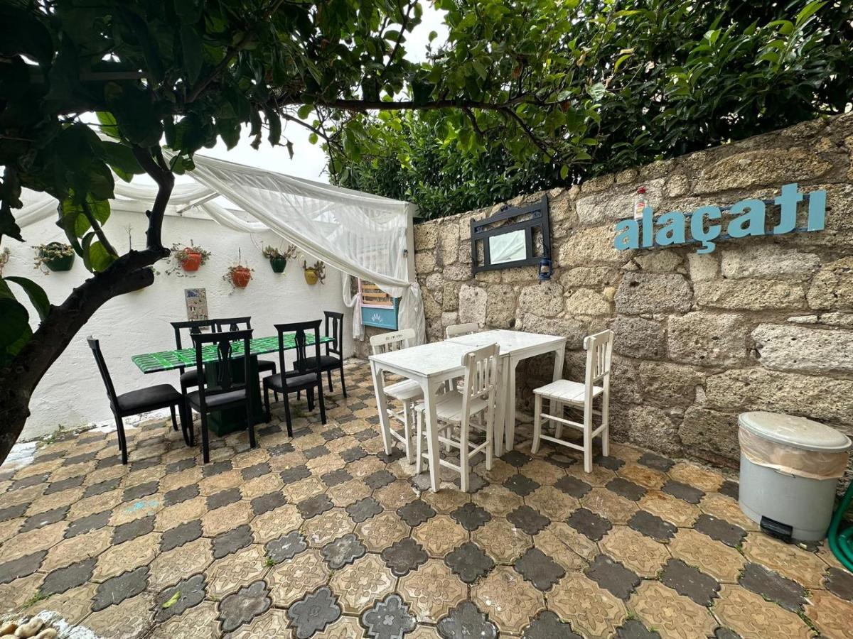 Monat Otel Hacimemis Alacatı Bagian luar foto